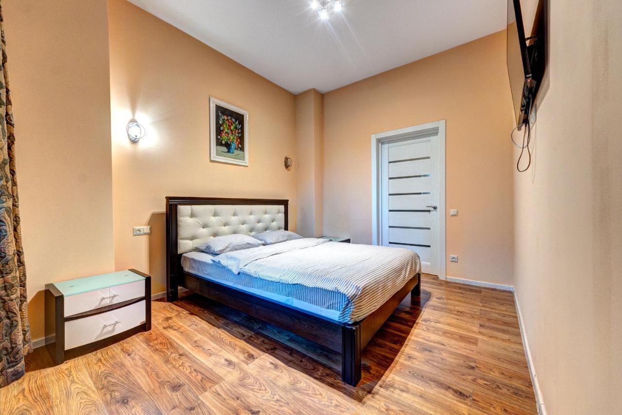 Apartments Near Kiev Botanical Garden Ym.Hryshka Luaran gambar