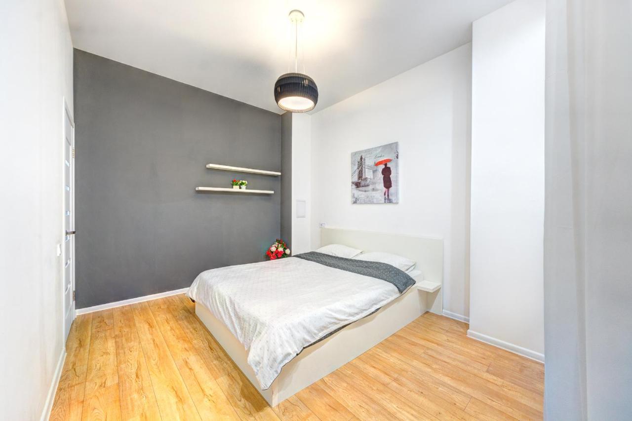 Apartments Near Kiev Botanical Garden Ym.Hryshka Luaran gambar