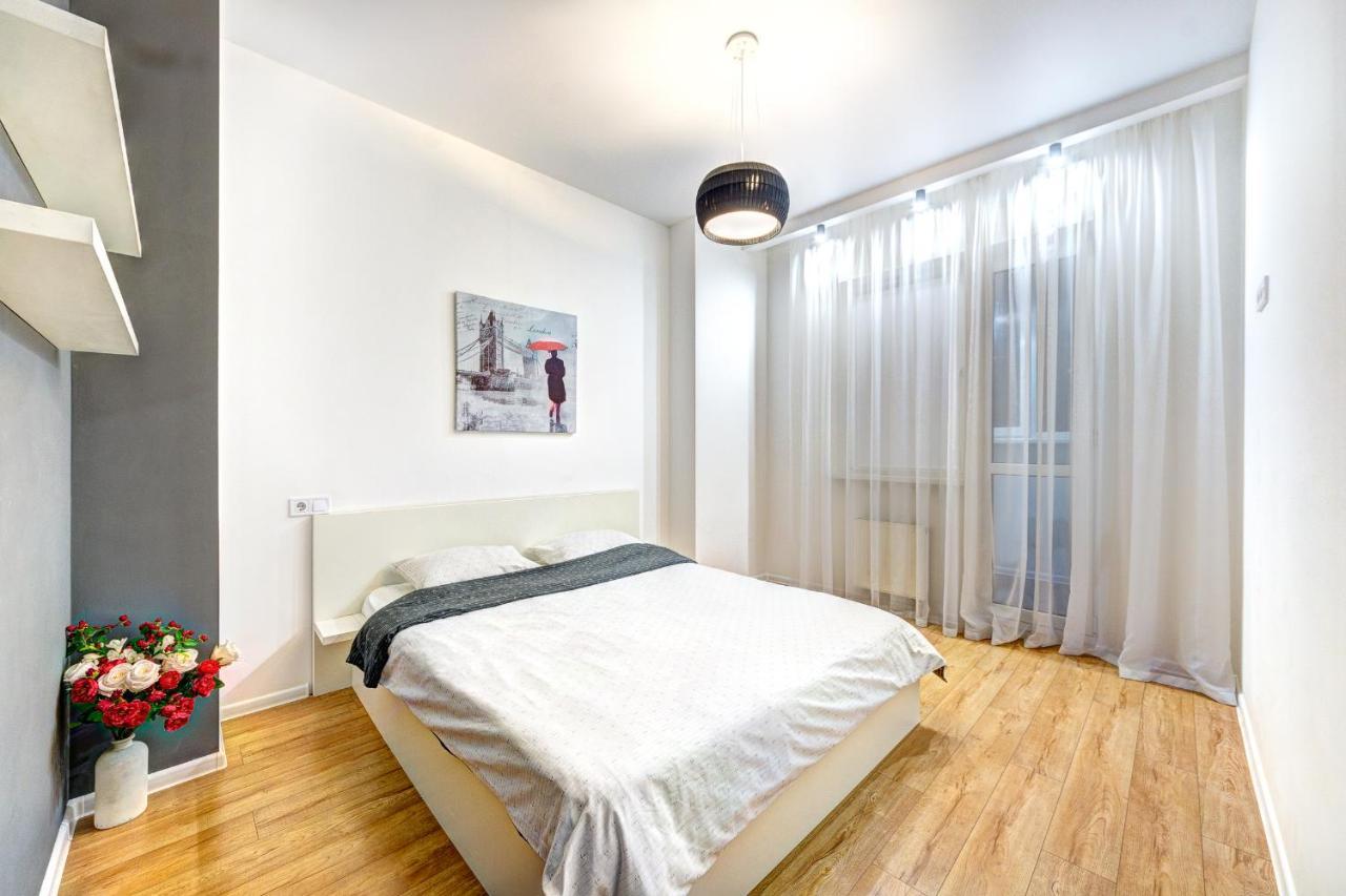 Apartments Near Kiev Botanical Garden Ym.Hryshka Luaran gambar
